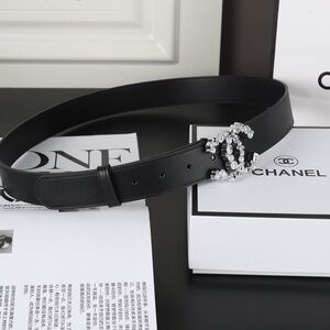 🦄💜Chanel CC Logo Crystal Buckle Black Leather Belt